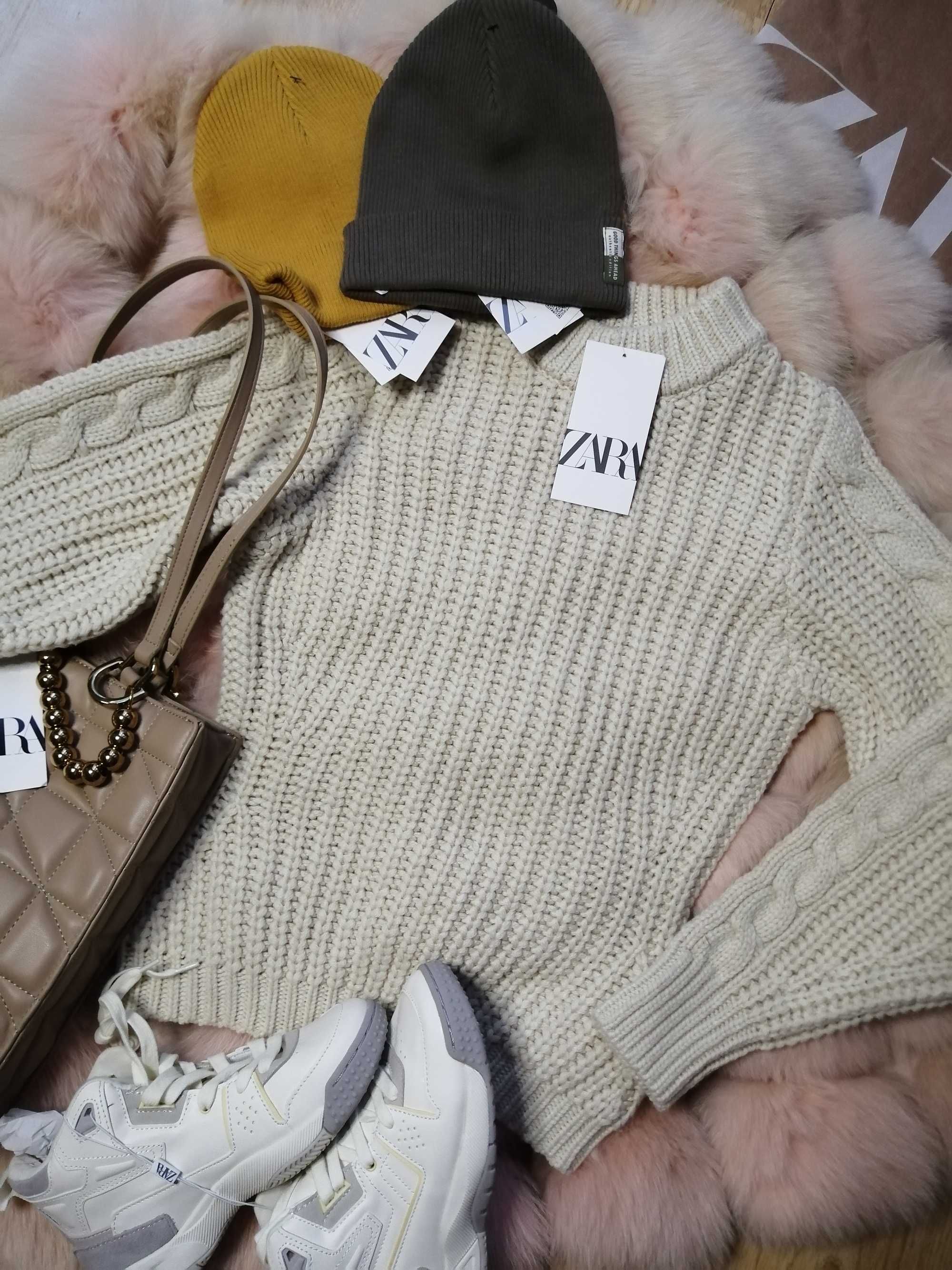 Жіночий светр крупної в'язки, жіночий в'язаний светр, женский свитер