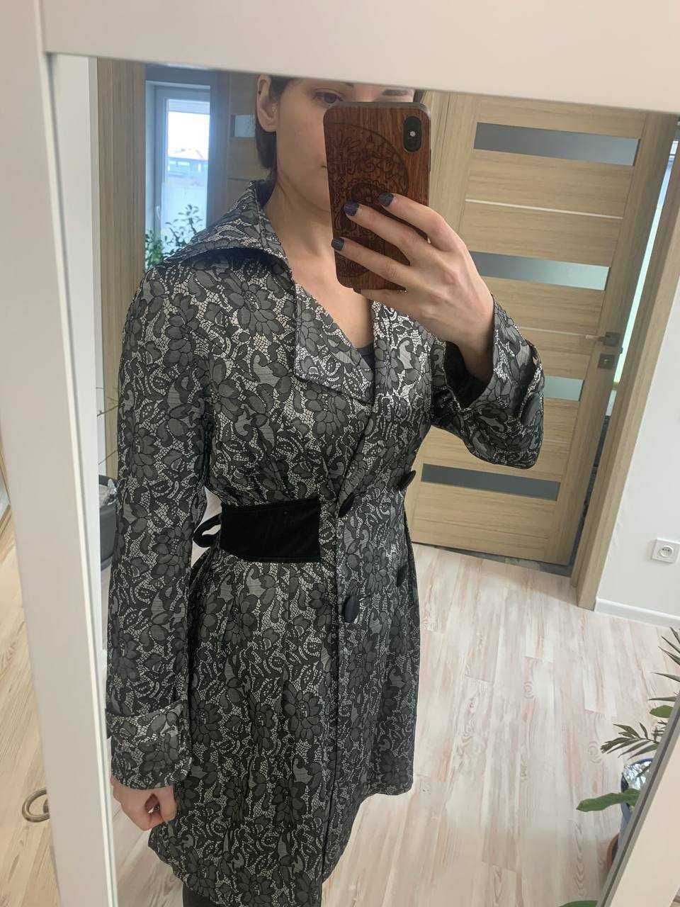 продам Плащ бренд mix miu