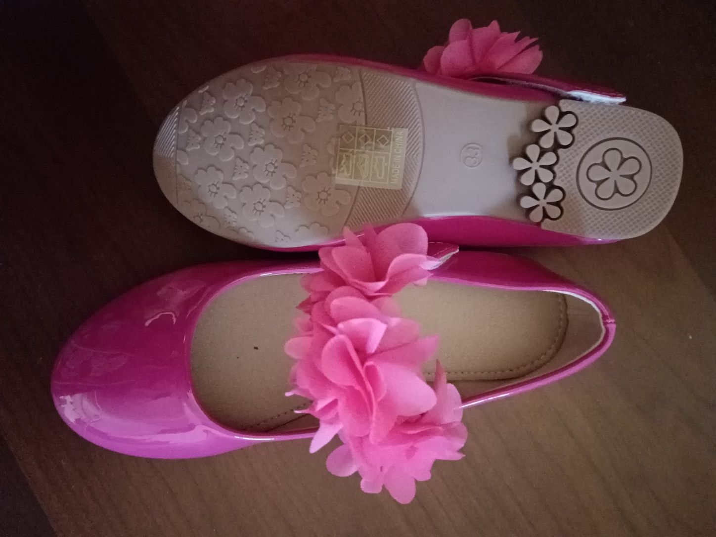 Sapato cerimónia Rosa tam 33 novos
