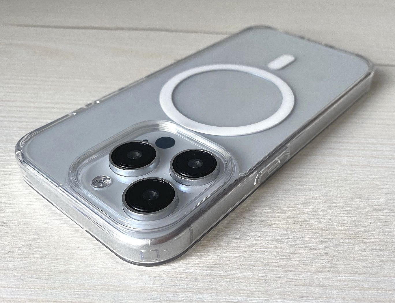 Spigen Magsafe чехол на iphone 13 14 15 Pro Max прозрачный на айфон