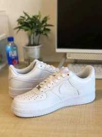 Nike Air Force 1 Biały 43 trampki