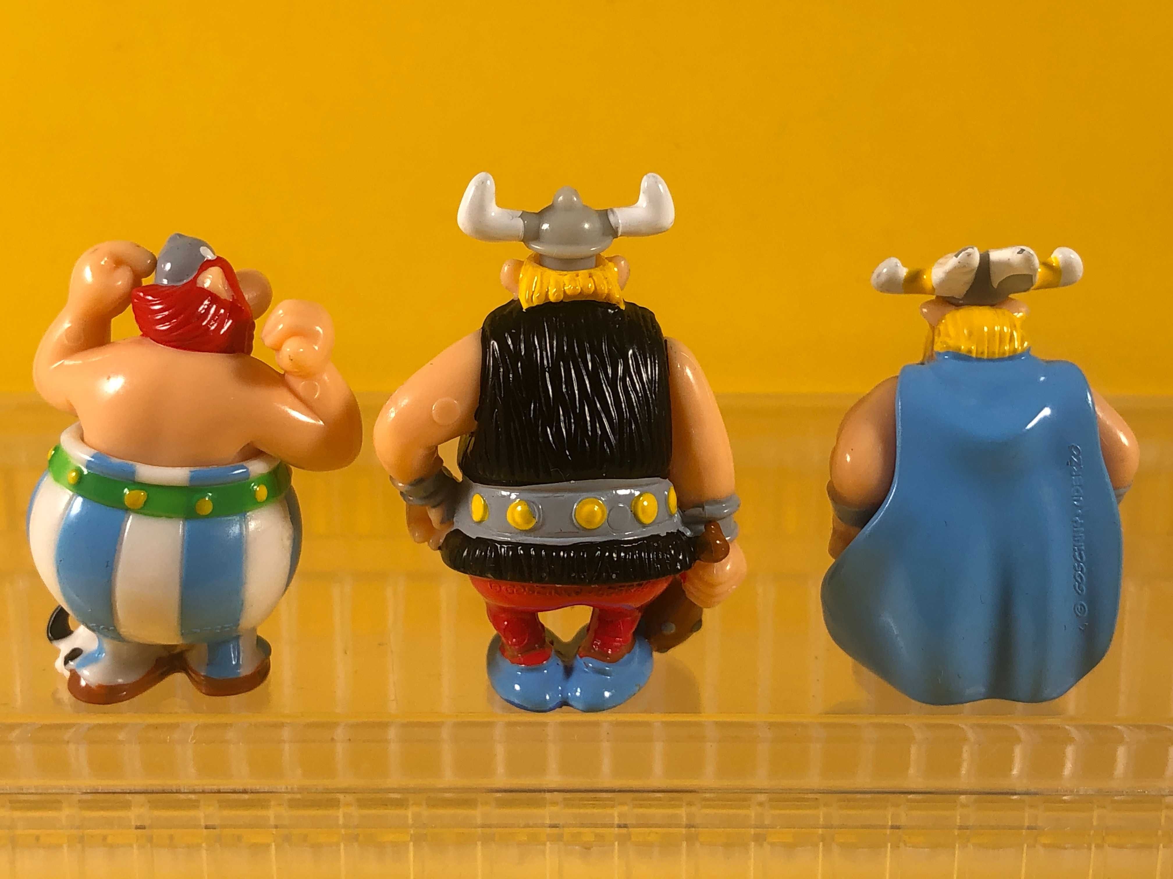 Kinder figurki ostatnie z serii : Asterix i Wikingowie + kart. 2006 r.