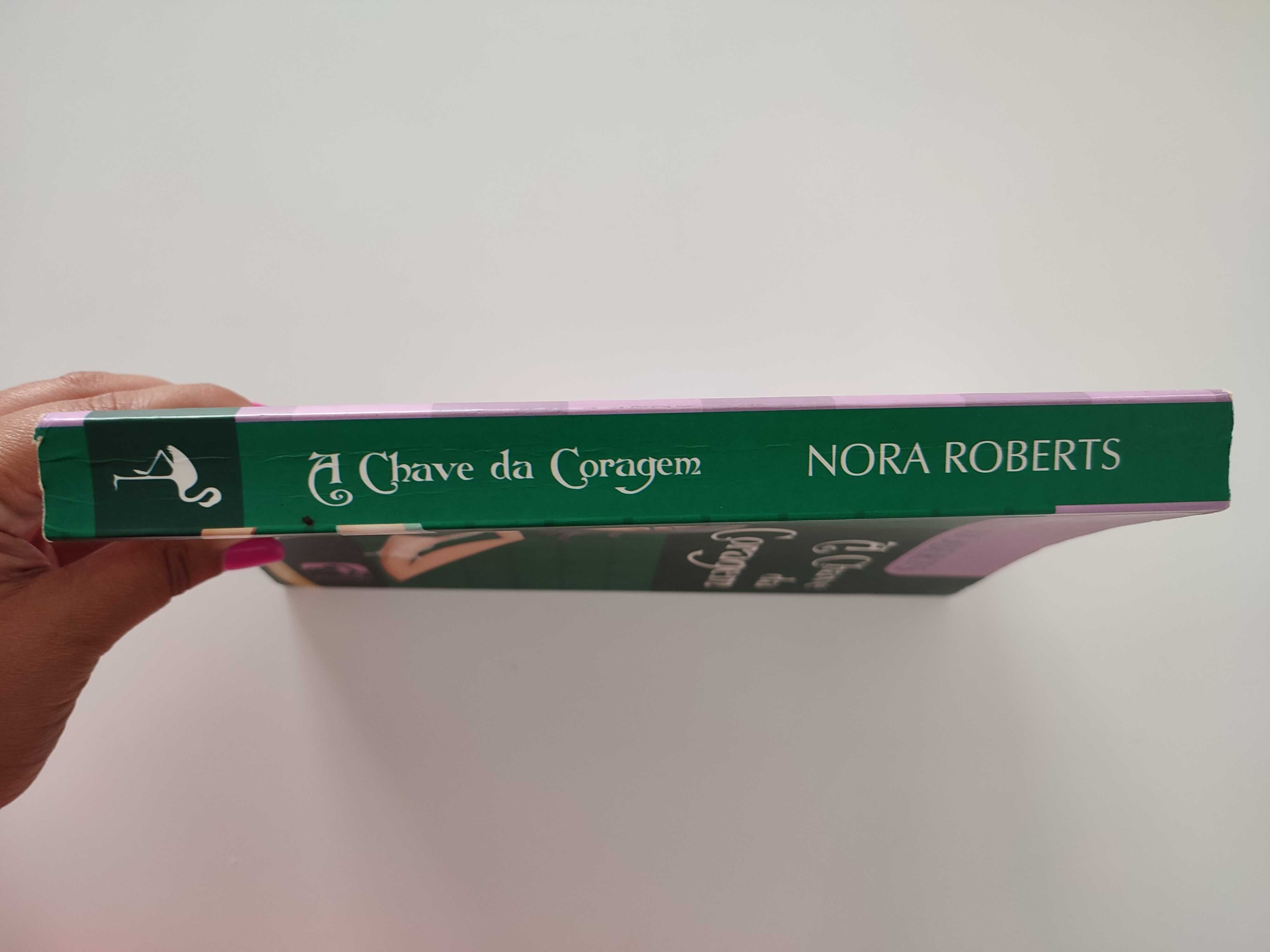 Nora Roberts - A Chave Da Coragem (3) Trilogia das Chaves