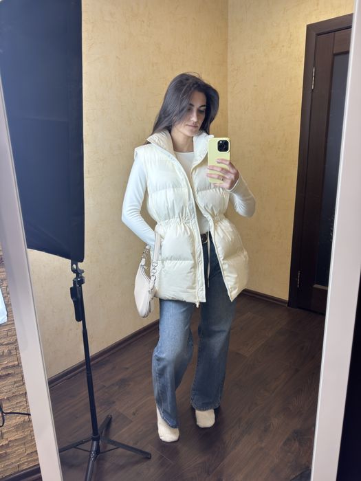 Жилетка з кулісками (молоко) без бірки, нове