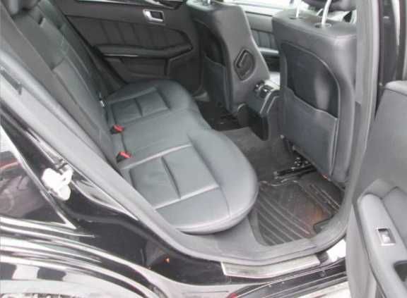 Мерседес универсал Е220