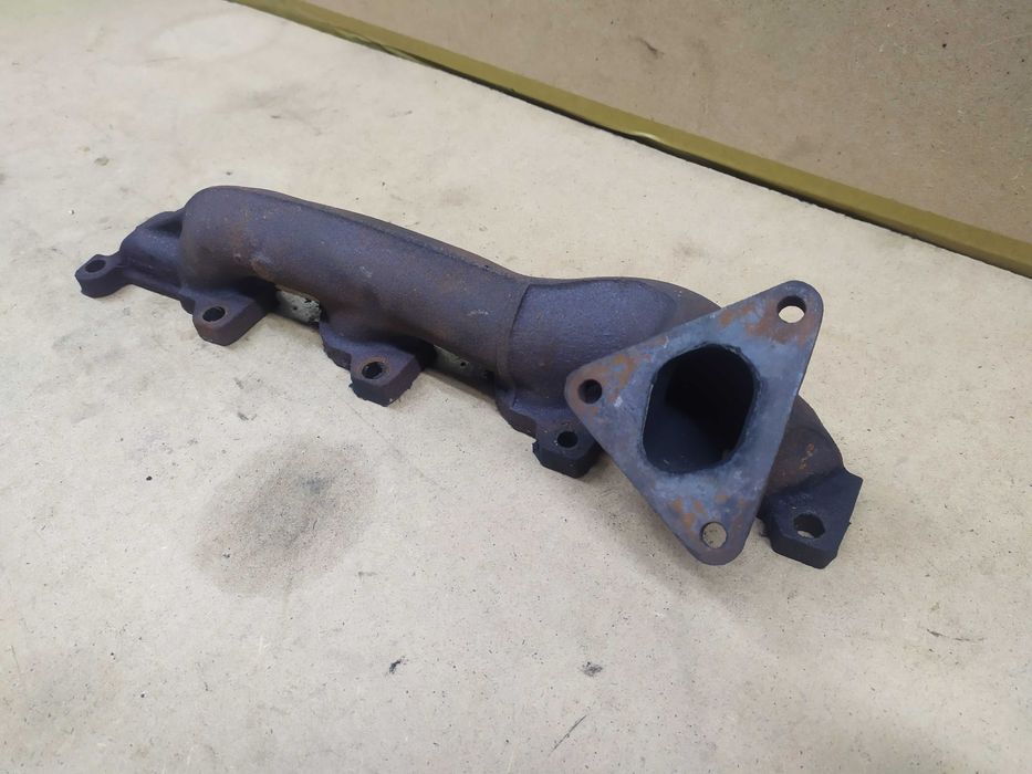 Колектор випускний на Mercedes W210 2.2 CDI