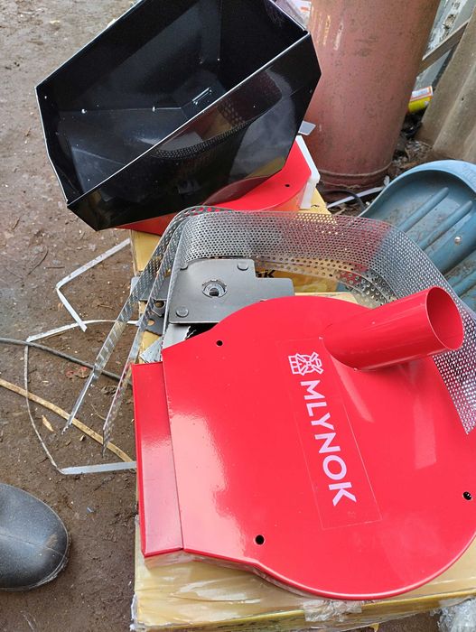 ДКУ Млин млинок на зерно без электродвигатель під 1.1-2.5 квт