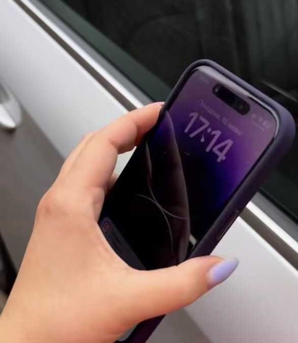 Чохол Bucksuiti з підтримкою бездротової зарядки для iPhone 14 Pro Max