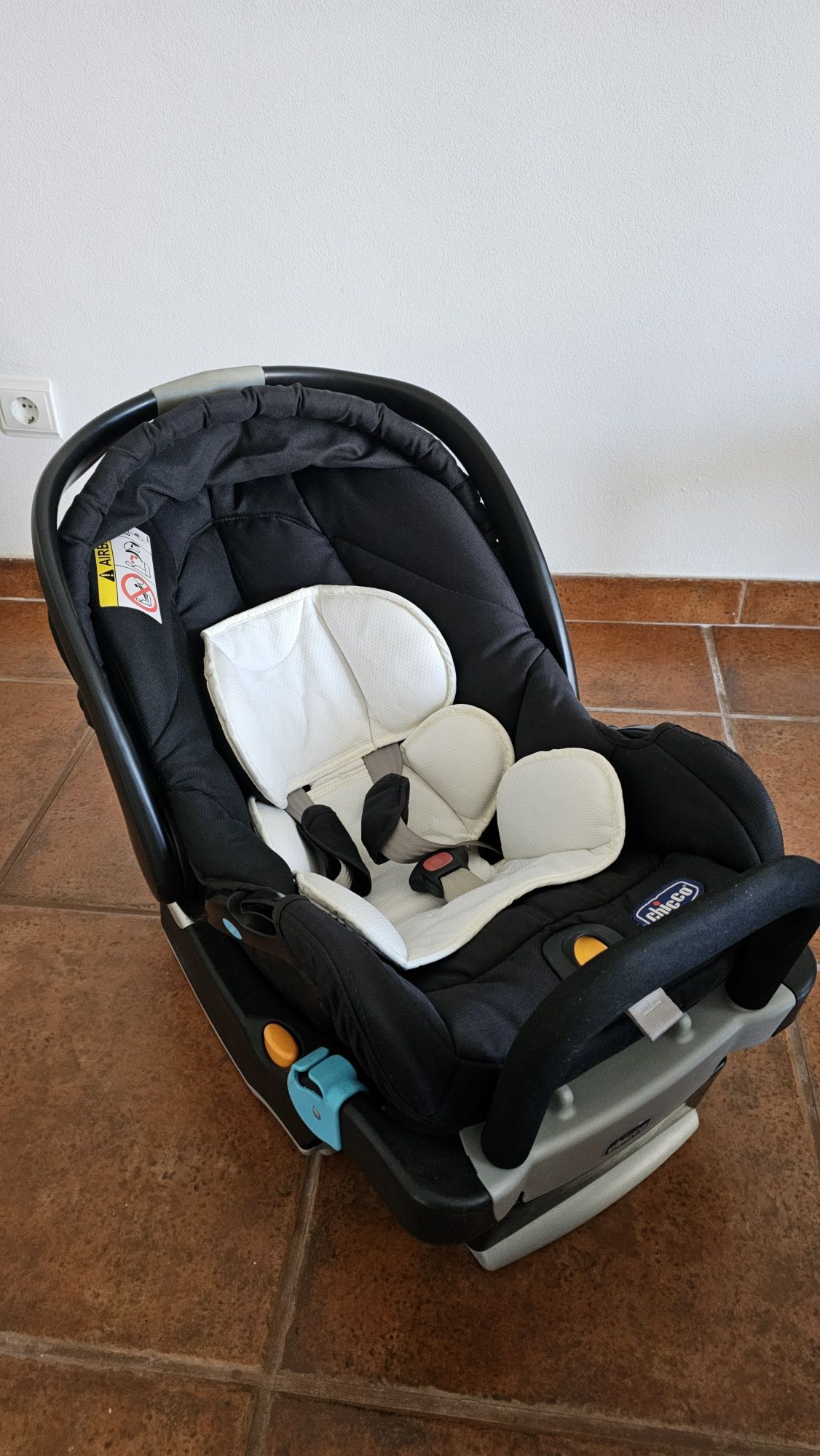 Ovo Chicco KeyFit + Base