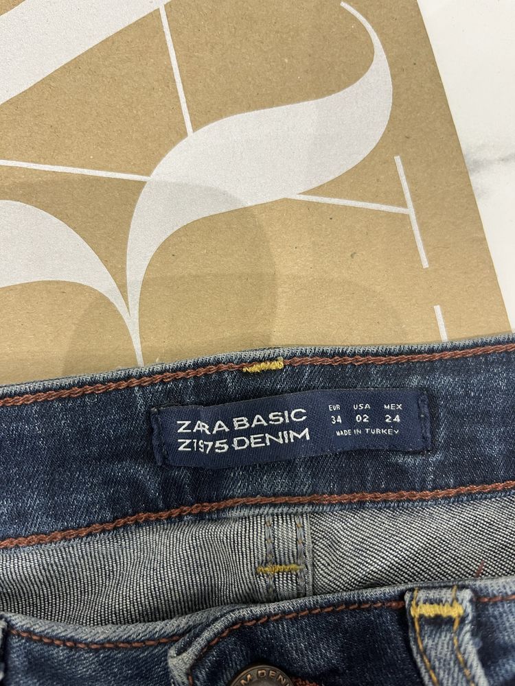 ZARA nowe dopasowane spodnie jeansy rurki kwiaty hafty 34