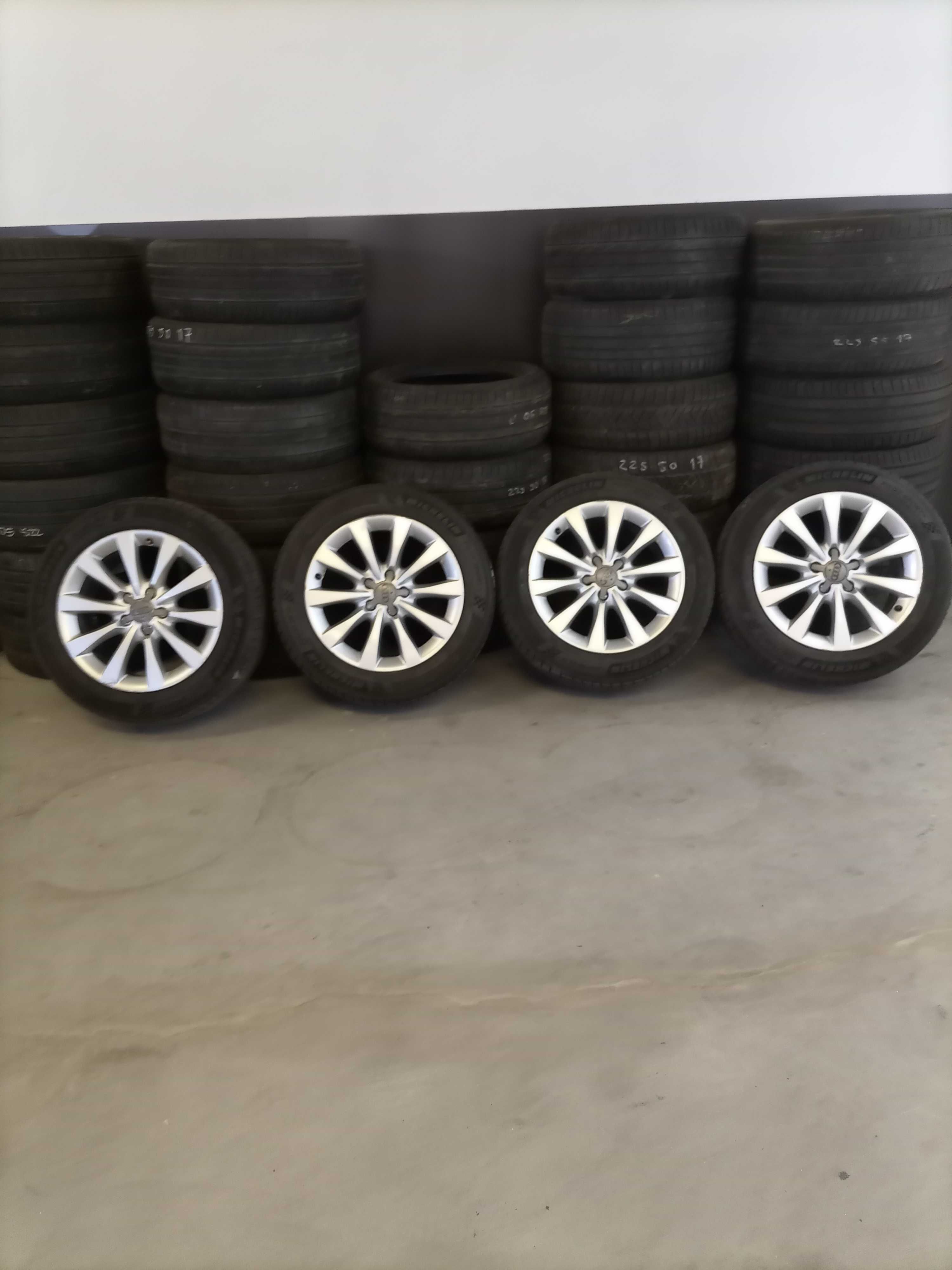 Jantes 17" Audi com Pneus