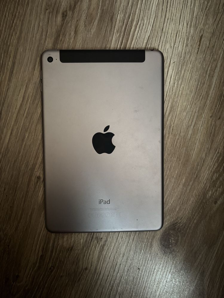 iPad A1550 планшет