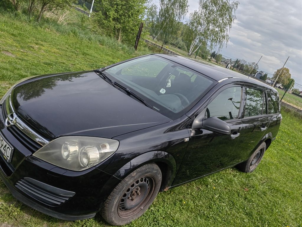 sprzedam samochód opel astra 2006