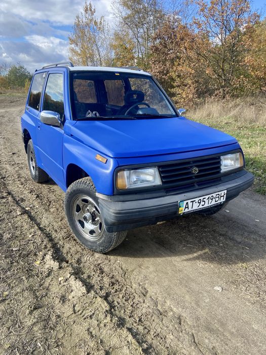 Сузукі    вітара.
