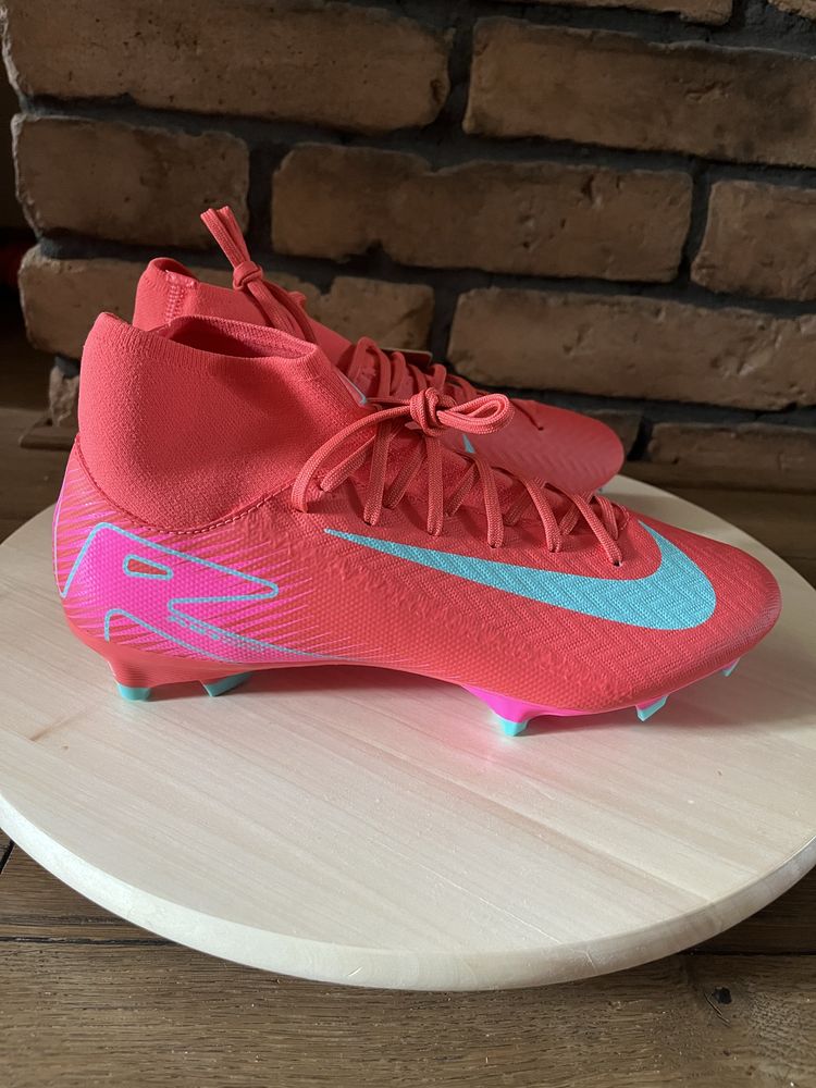 Korki Nike Performance Superfly Zoom 10 Academy nowe rozm. 40,5