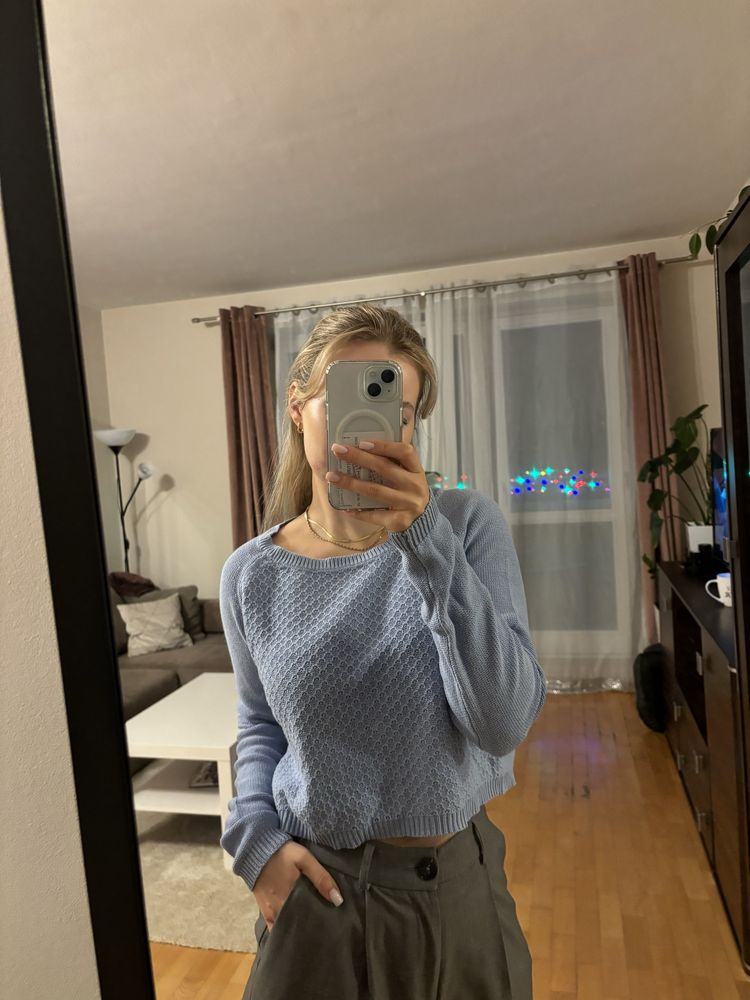 Sweter niebieski L