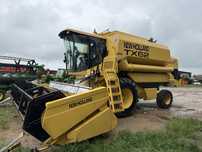 New Holland tx 62 Claas Lexion