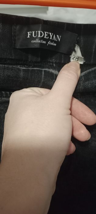 Штани жіночі. Легенси. Джинси