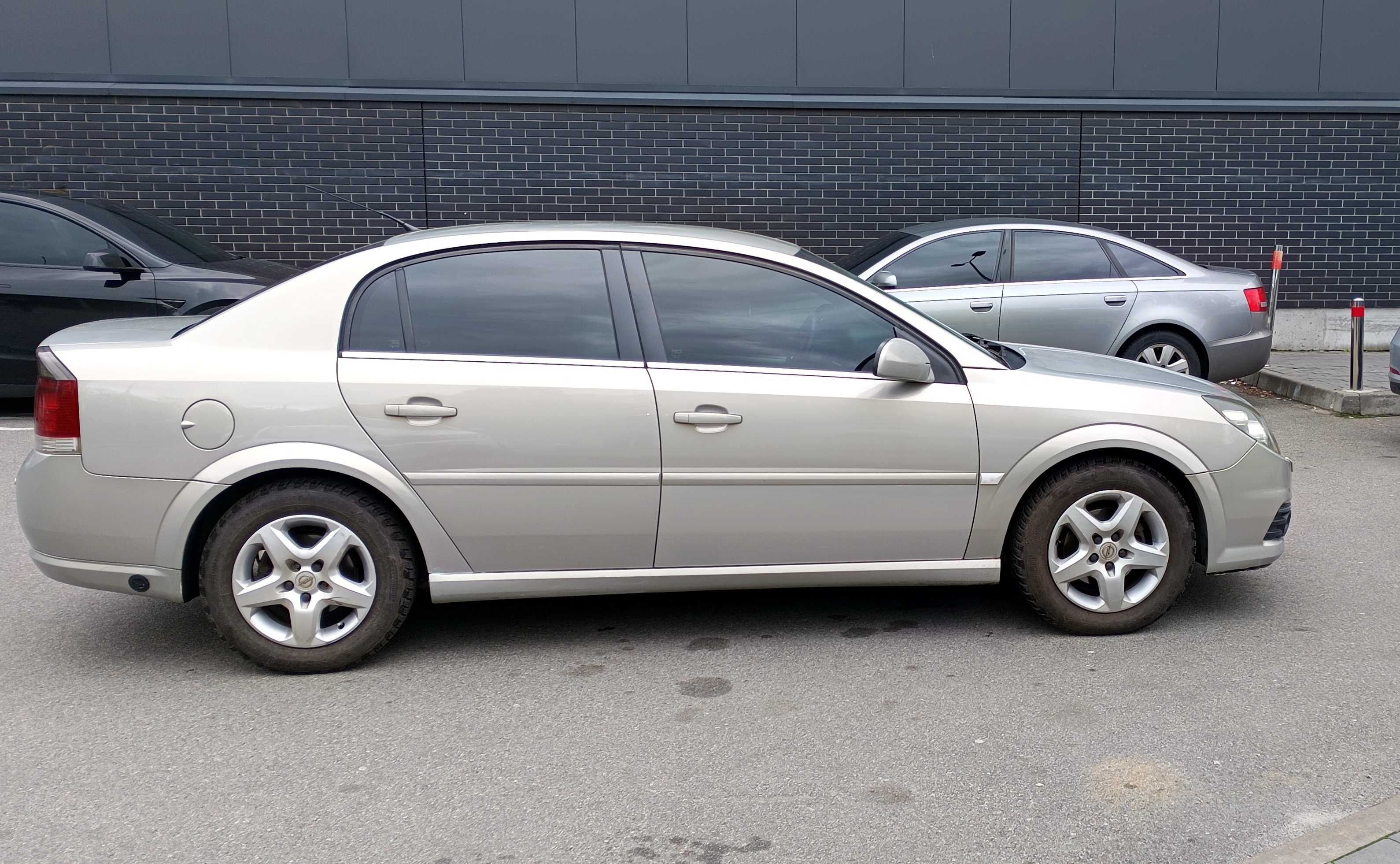 OPEL VECTRA C  2007р, 2,2 SE , газ\бензин, автомат