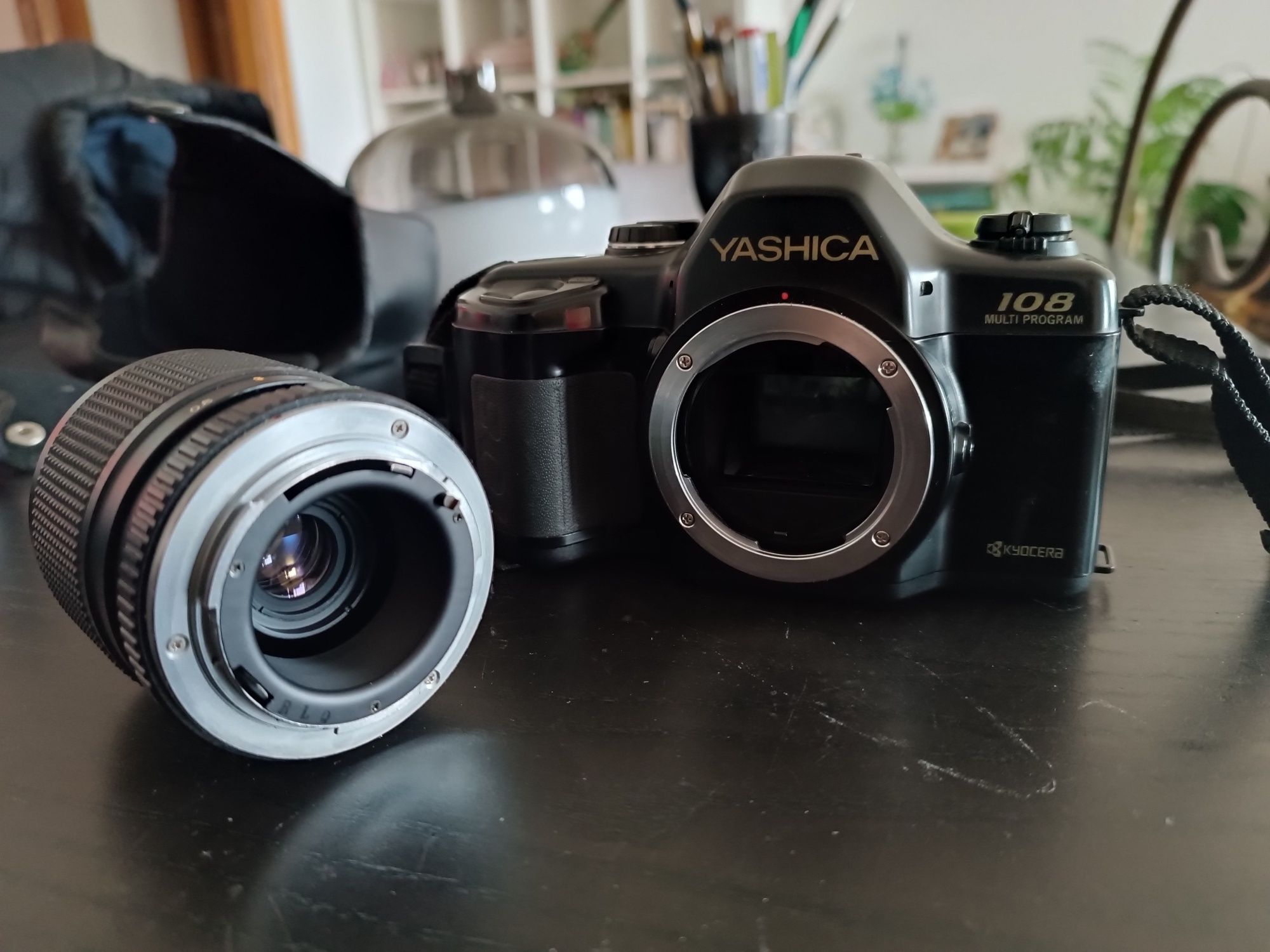Yashica  108 SLR MULTI PROGRAM