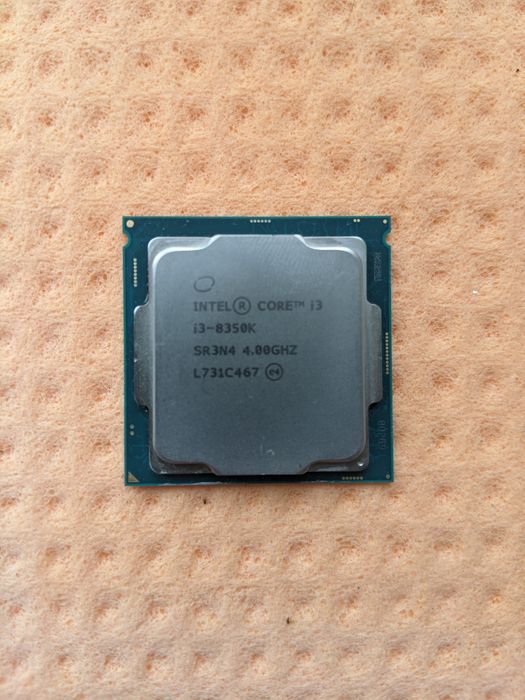 Процесор Intel i3 8350k