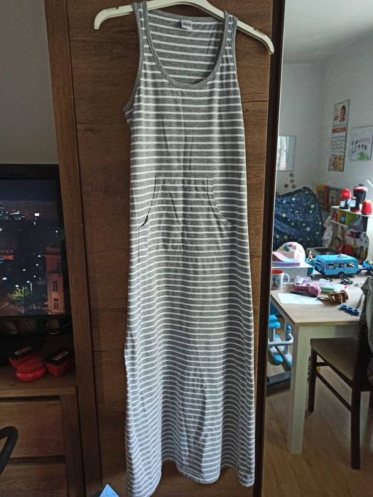 Sukienka maxi rozmiar S