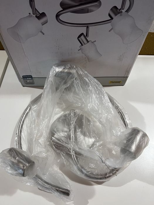 Candeeiro massive de teto