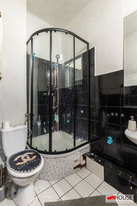 Lokal usługowy 30 m3+ duże zaplecze 50 m2+ parking - Kruszyn.