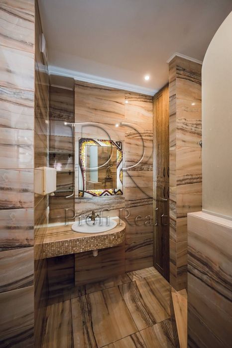 Продаж 6 кімн. дворівневої квартири вул. Анни Ахматової 30/ Позняки