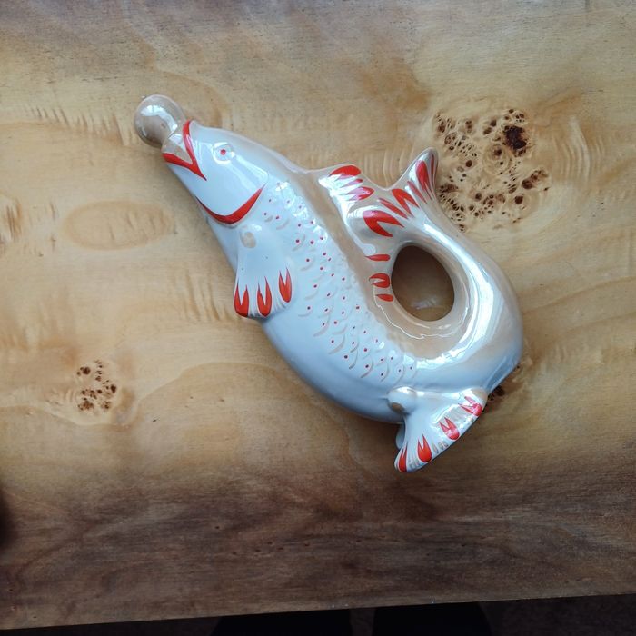 Ceramiczny dzbanek - glug jug