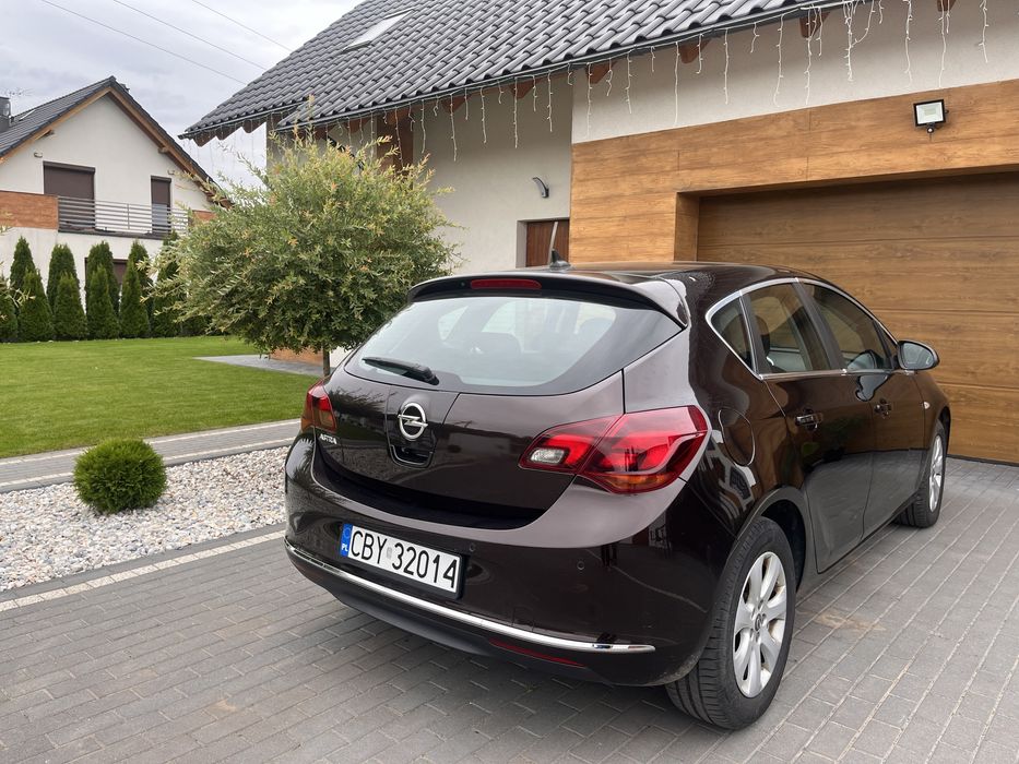 Sprzedam opla astrę z LPG