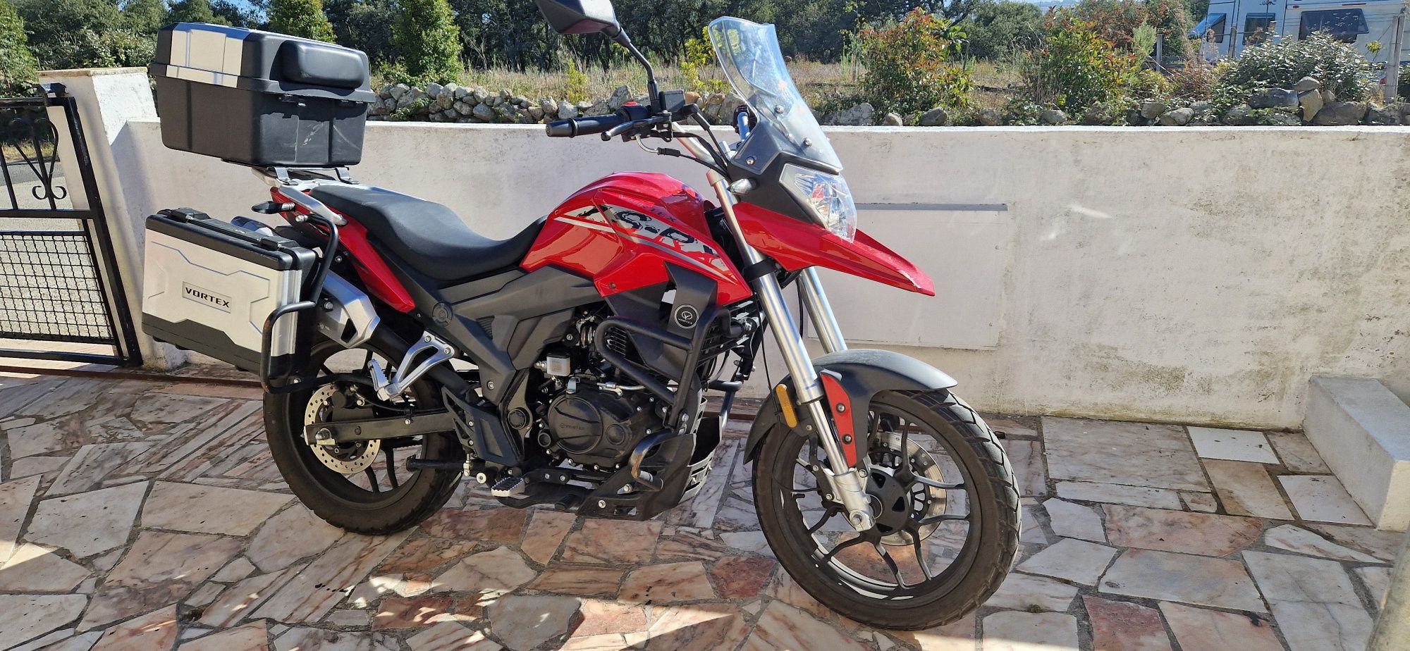 Vortex RX1 125 +Casaco alpinestars e capacete
