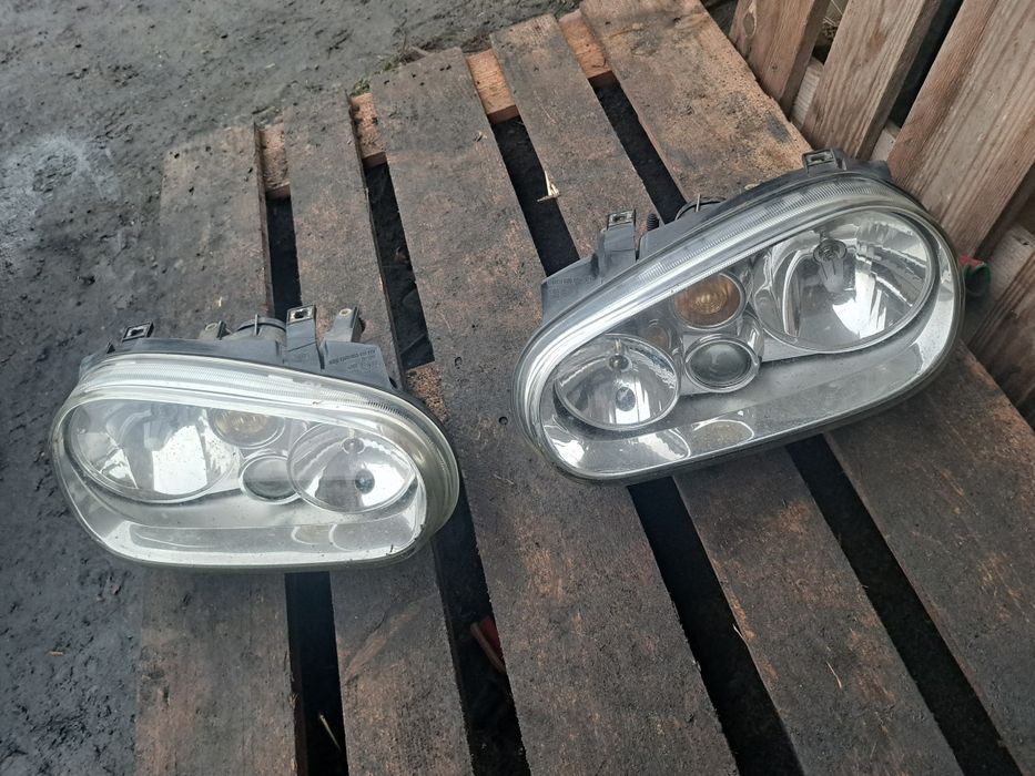 Golf 4 IV lampy przód valeo lewa prawa