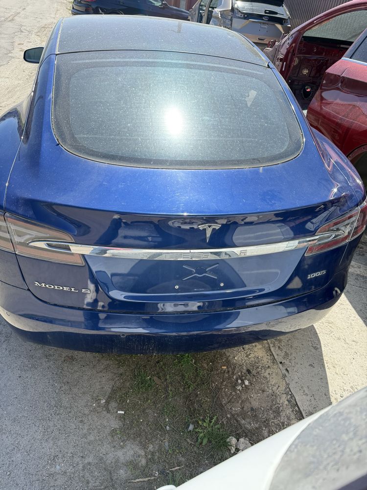 Дверка ляда tesla s rest разборка