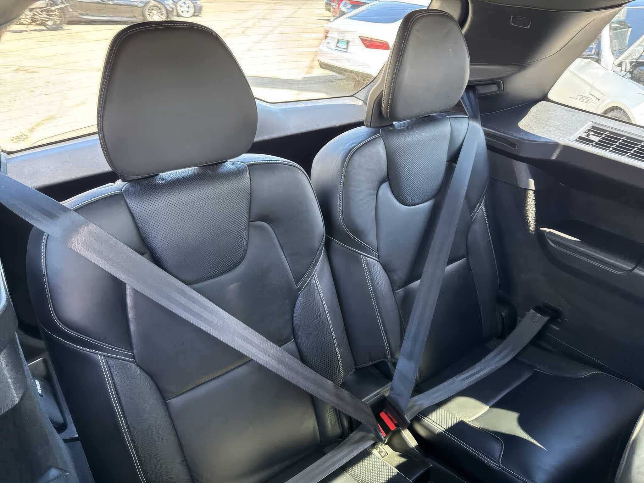 2022 Volvo XC90 Recharge R-Design Extended Range e