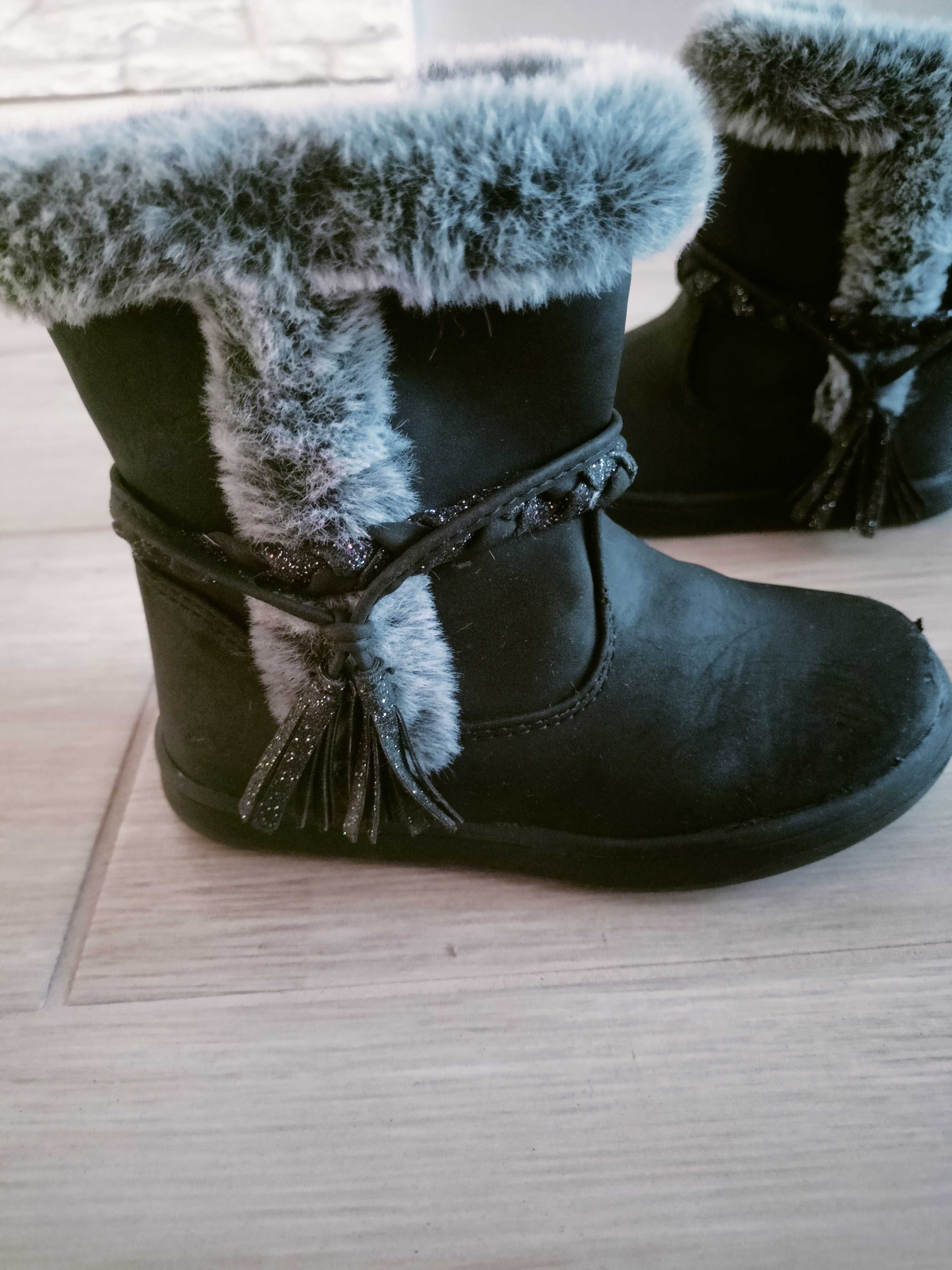 Buty zimowe dla dziewczynki 24