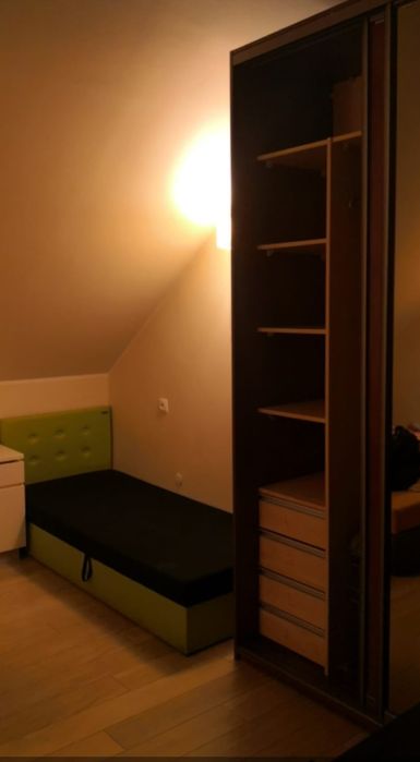 Miejsce w pokoju  Pruszków Piastów