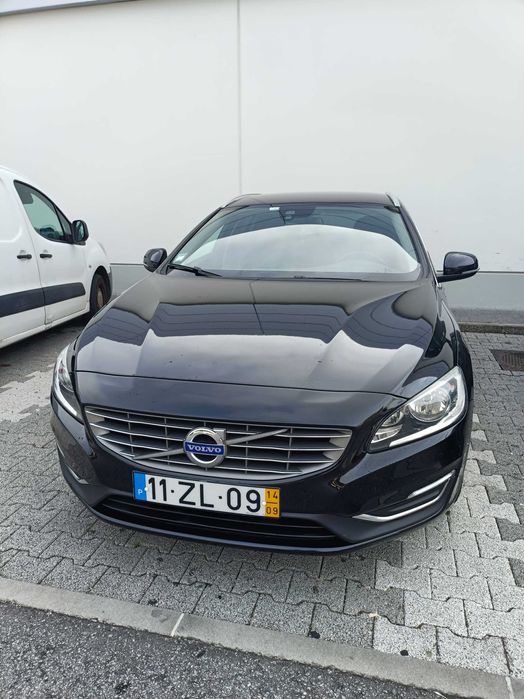 Volvo V60 Ocean racing