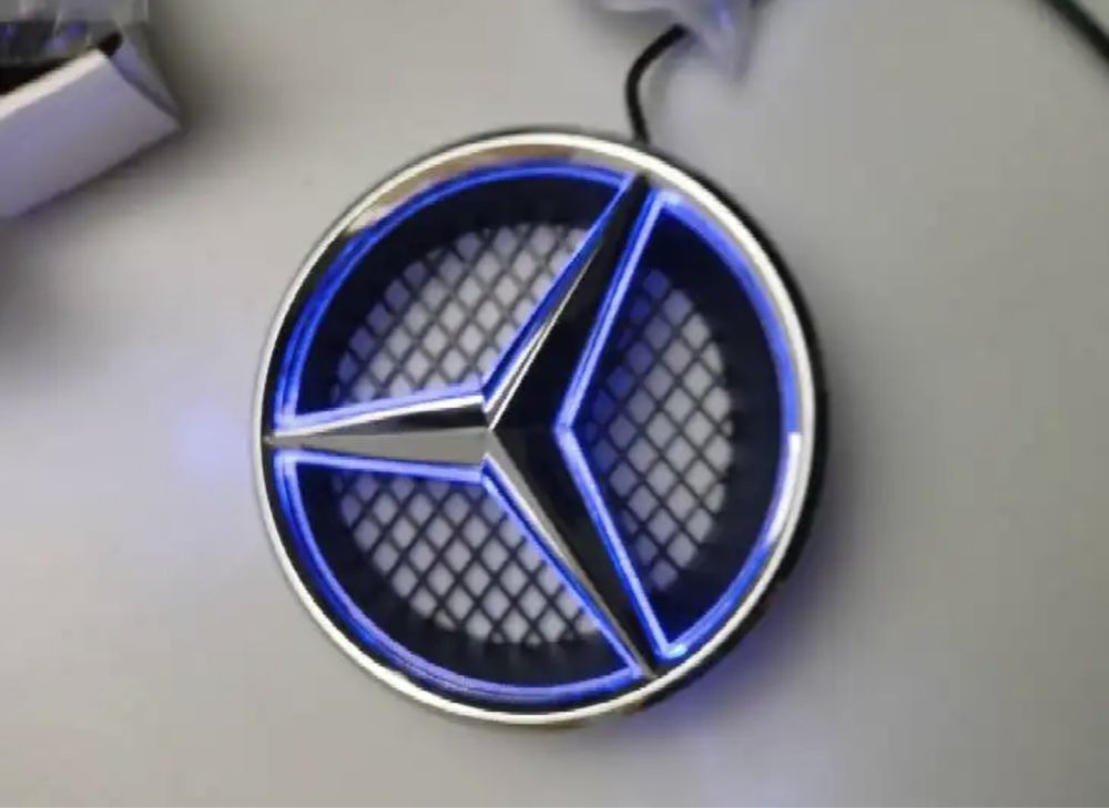 Mercedes Emblema dianteiro LED FULL