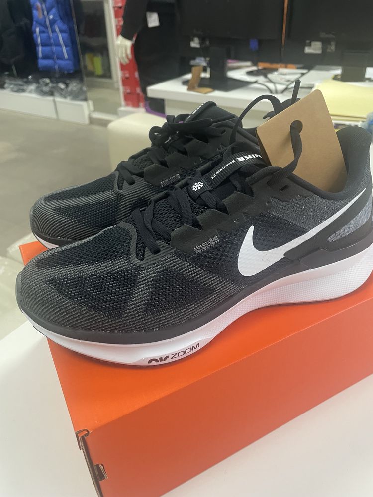 Кросівки для бігу Nike Air Zoom Structure 25 DJ7883-002