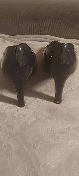 Granatowe czółenka 39