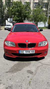 BMW 1 серії 2.0 БЕНЗИН.Автомат