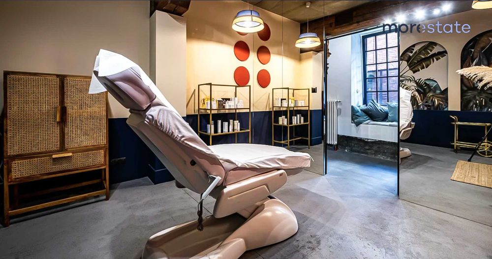 Nowoczesny gabinet na Zabłociu I 3100 z mediami