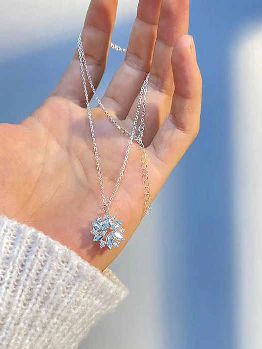 Colar Floco de Neve Azul Claro