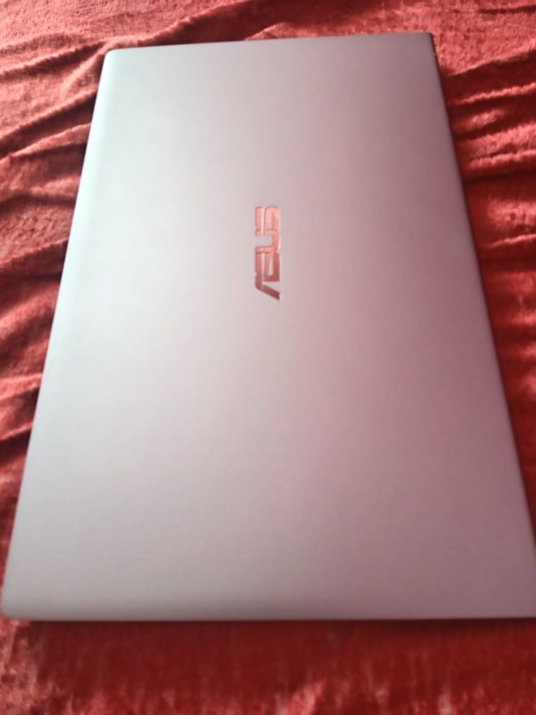 ASUS Zenbook 14 Q407IQ Ryzen 4500U NVidia MX 350 Windows 11