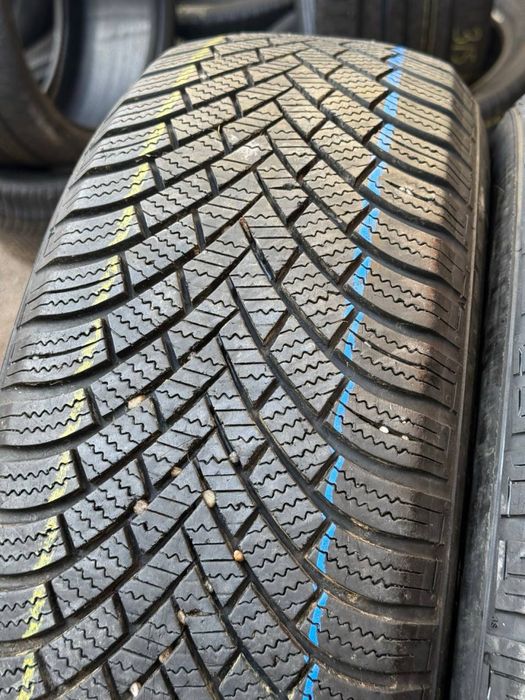 Шины БУ 215 65 R 16 NEXEN winguard snow  зимняя пара