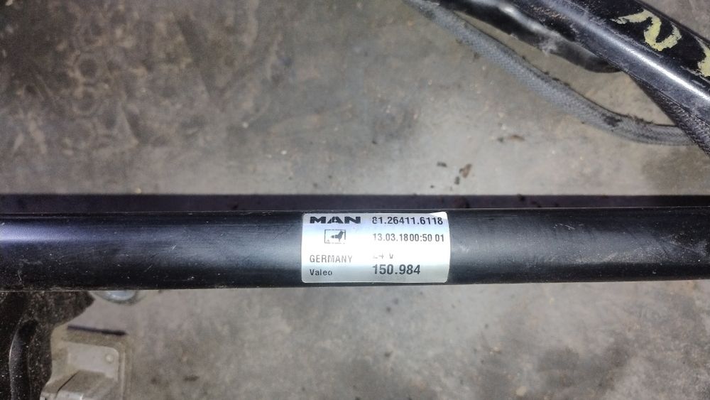 Трапеція двірників,механізм дворніків Man Tgm,Tgl