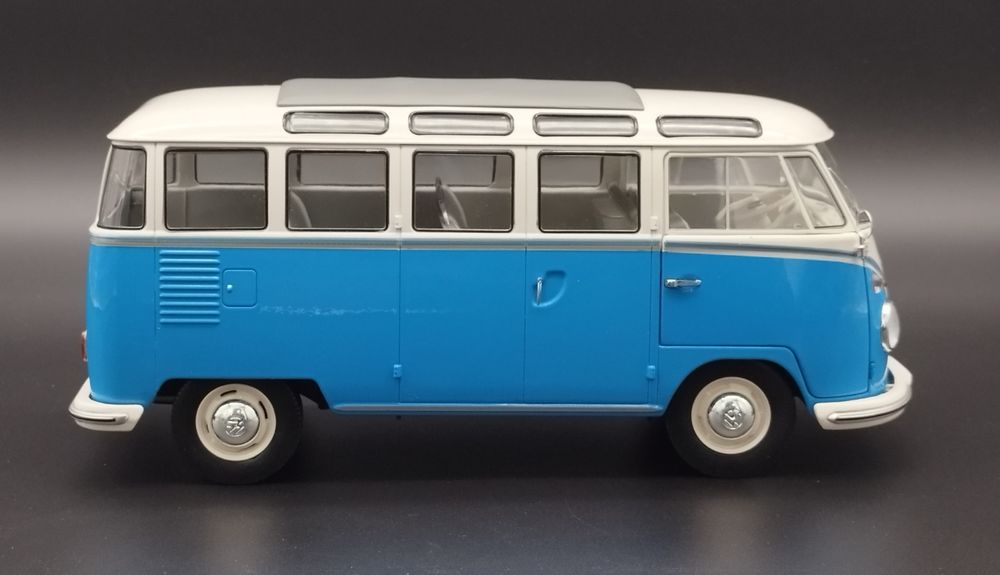 1:18 Solido Volkswagen VW T1 Samba BUS 1962 Blue/White 1:18