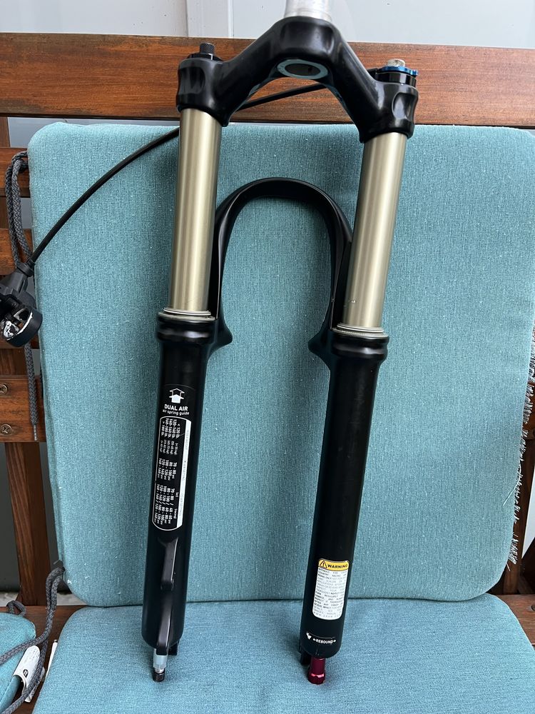 Superlekki Rock Shox Sid Team 26” Poplock DualAir