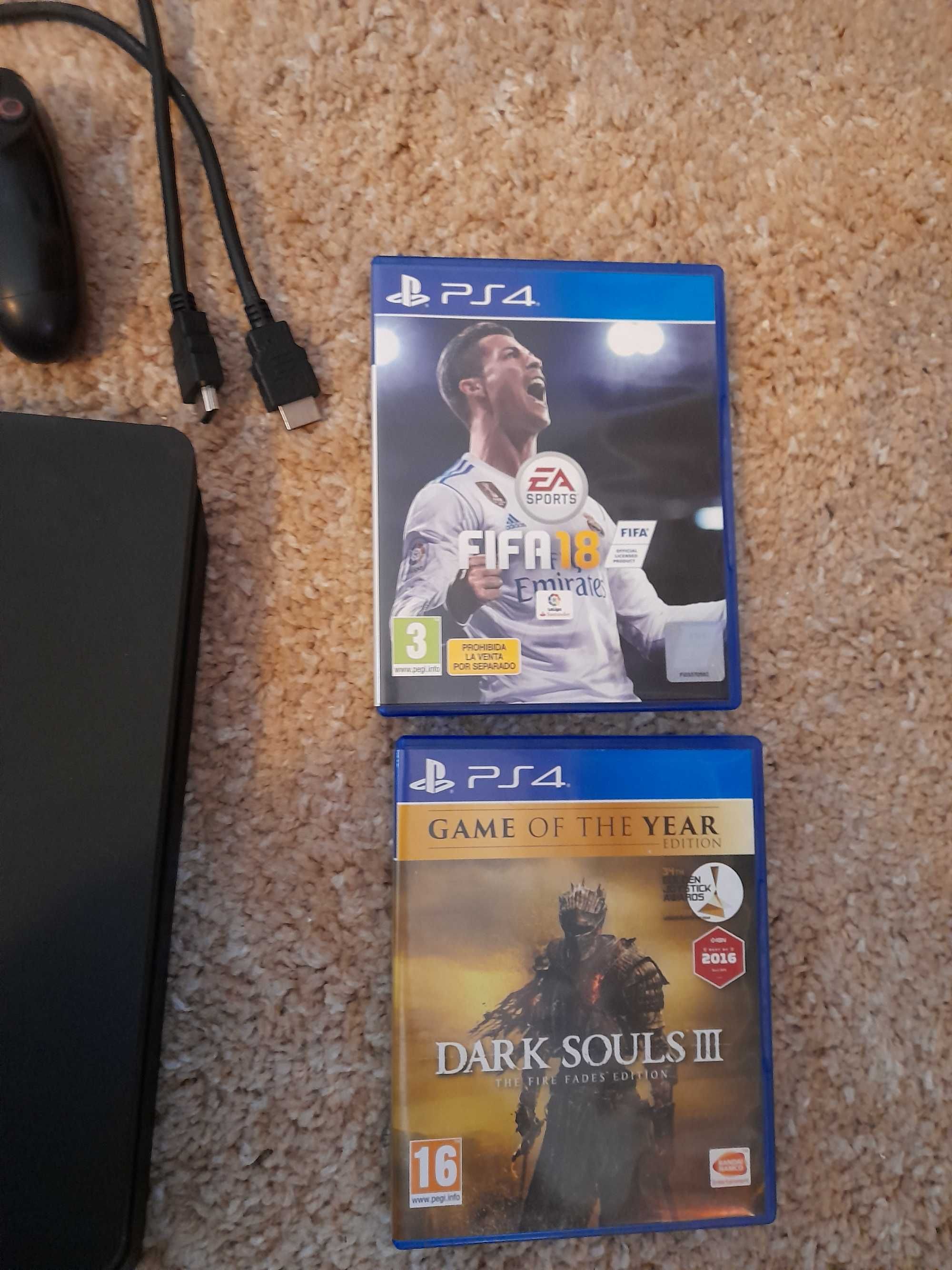 PS4 (PlayStation 4) Slim 500GB - 2 Jogos
